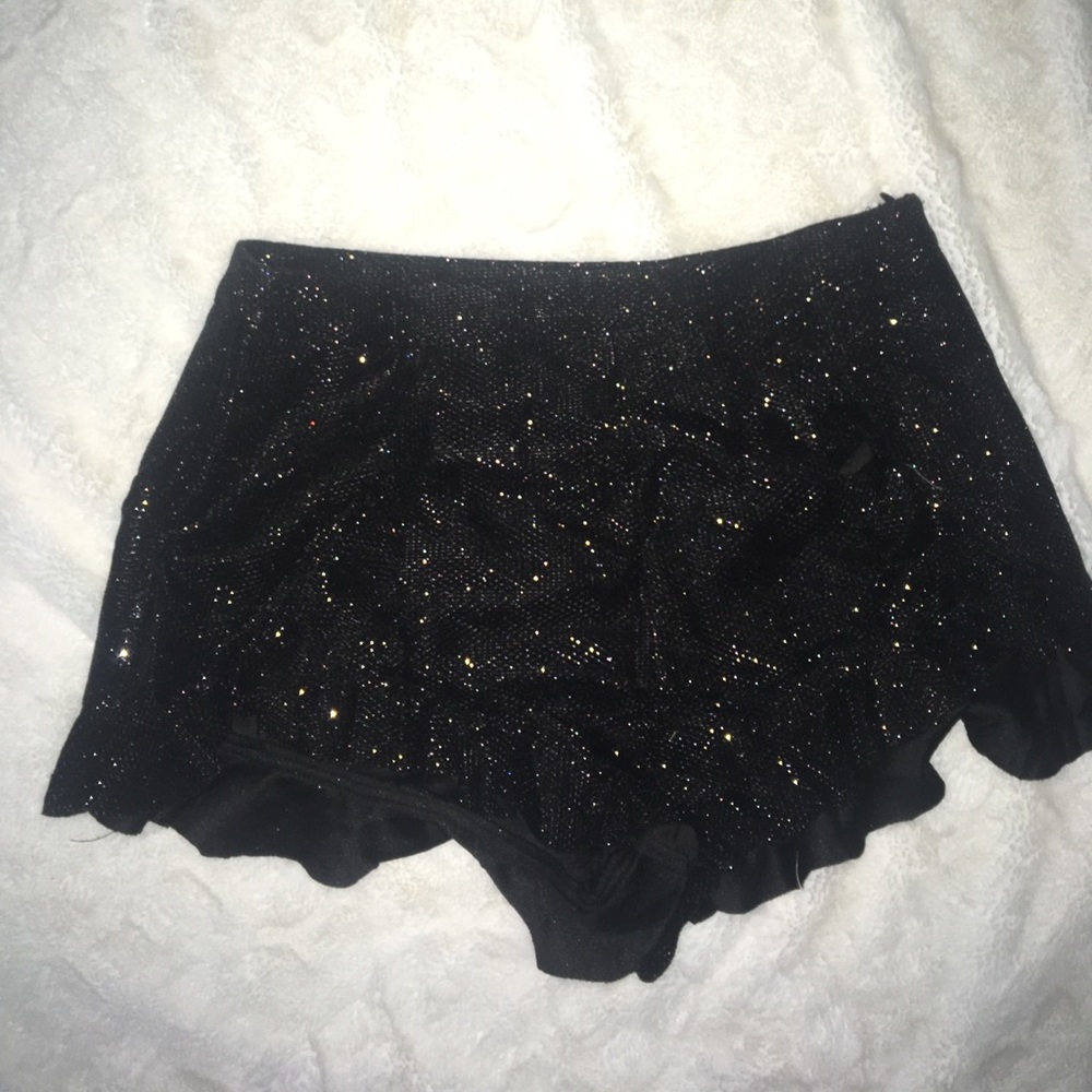 Fashion nova sparkly shorts